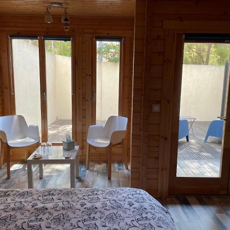 Chalet De La Source Роньяк Экстерьер фото